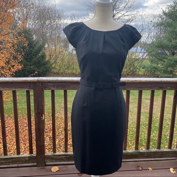 Banana Republic Dresses Nwt Banana Republic Belted Sheath Dress Black